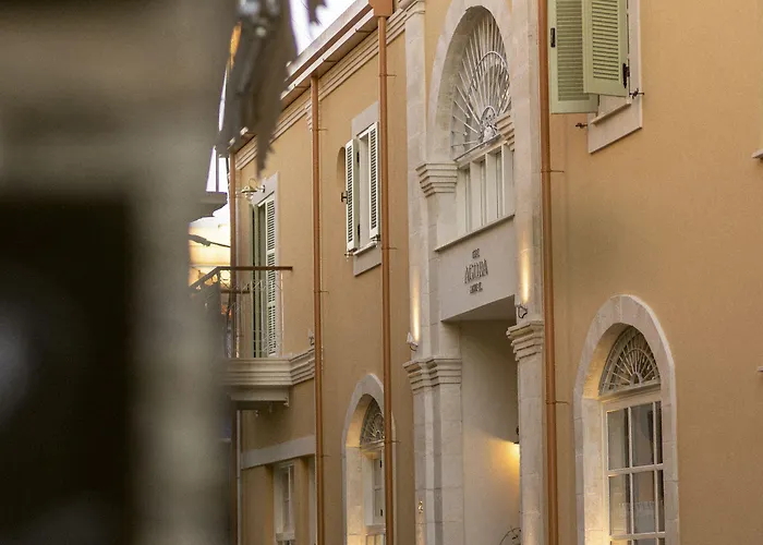 The Agora - Small Luxury Of The World - Adults Only *