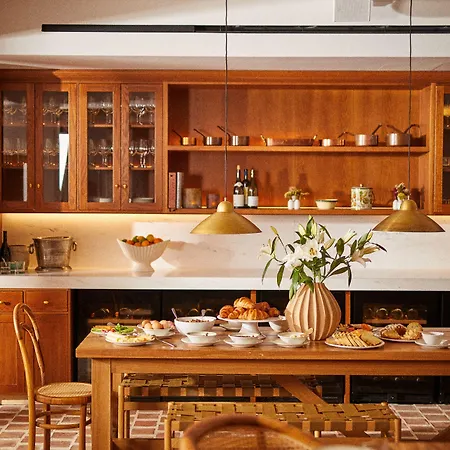 Отель The Agora - Small Luxury Of The World - Adults Only