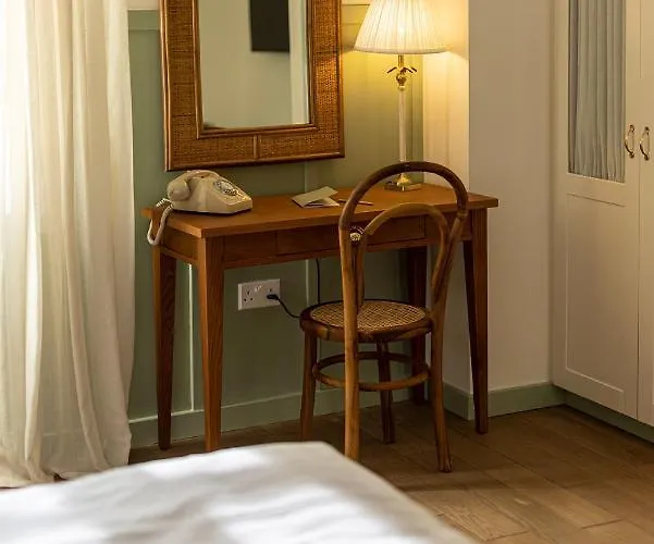 The Agora - Small Luxury Of The World - Adults Only