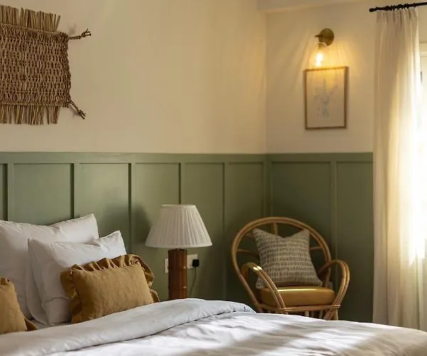 The Agora - Small Luxury Of The World - Adults Only * Pano Lefkara